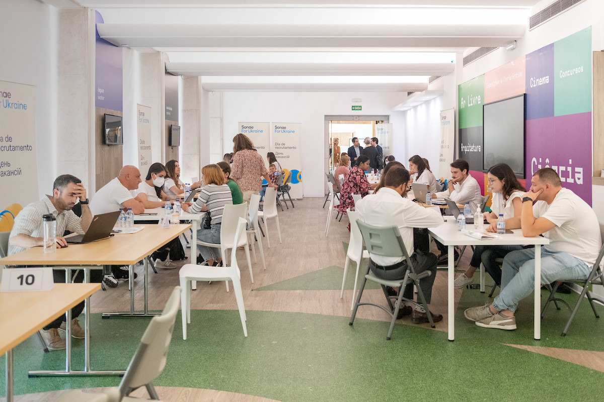 Sonae organiza dia de recrutamento para refugiados ucranianos 