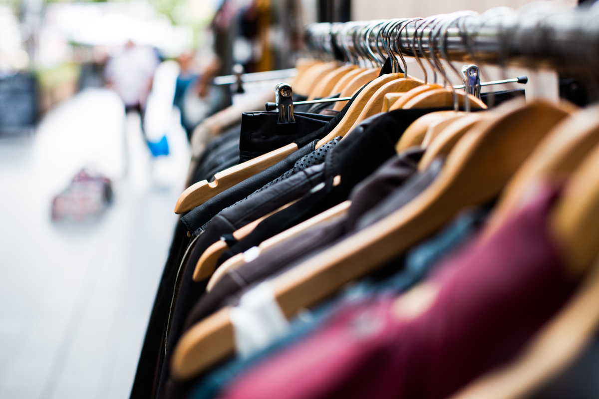 Maioria dos jovens portugueses comprariam produtos em segunda mão