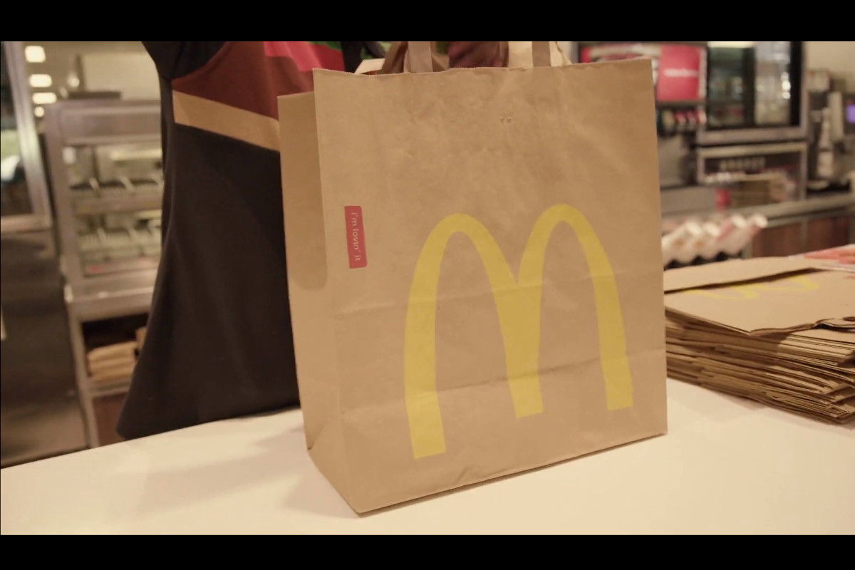 Apanhados! Burger King entrega “menus” McDonald’s ao domicílio 