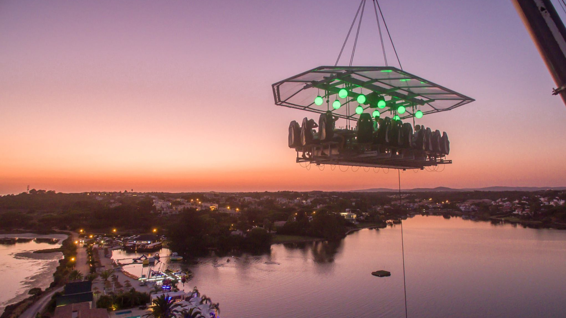 Sky Lounge: A nova dimensão do branding que eleva as marcas a 50 metros de altura