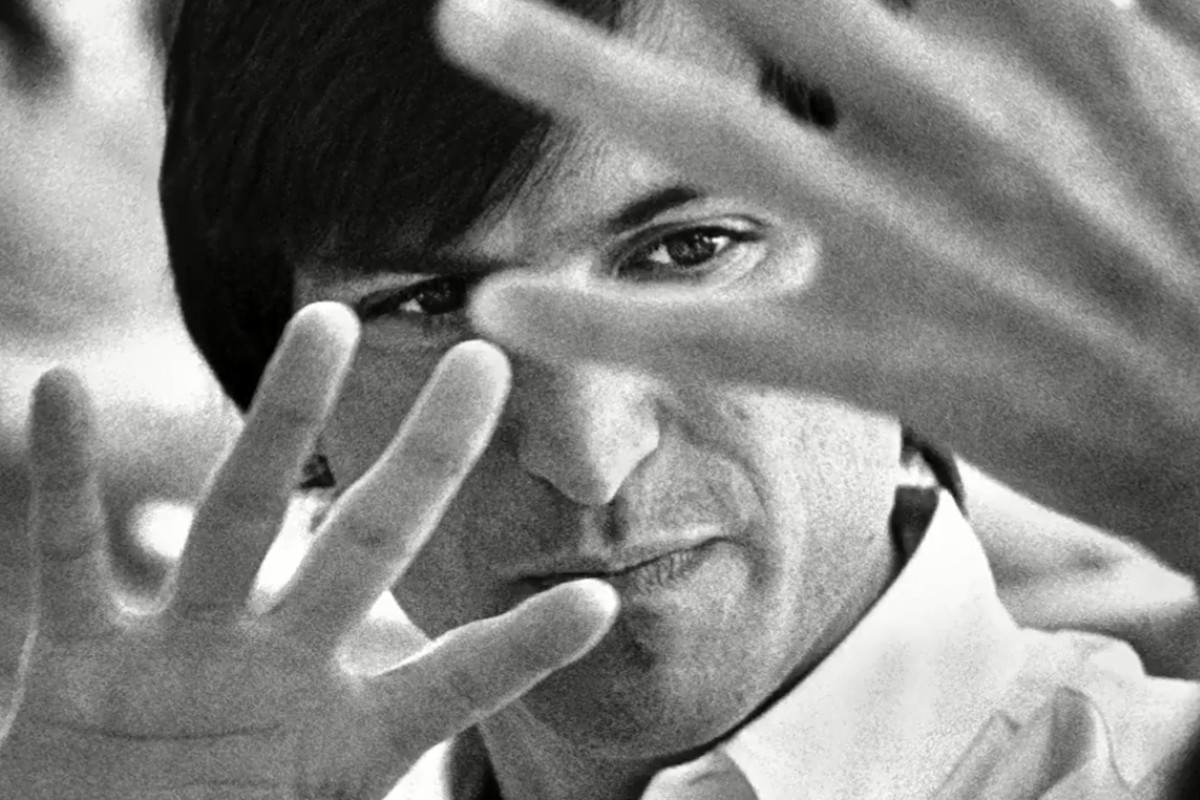Apple publica vídeo de homenagem a Steve Jobs 10 anos após a sua morte