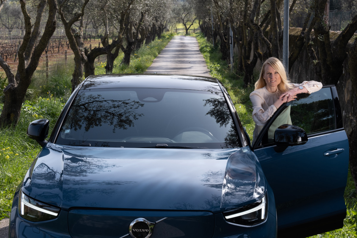 Susanne Hägglung conduz Volvo Car Portugal