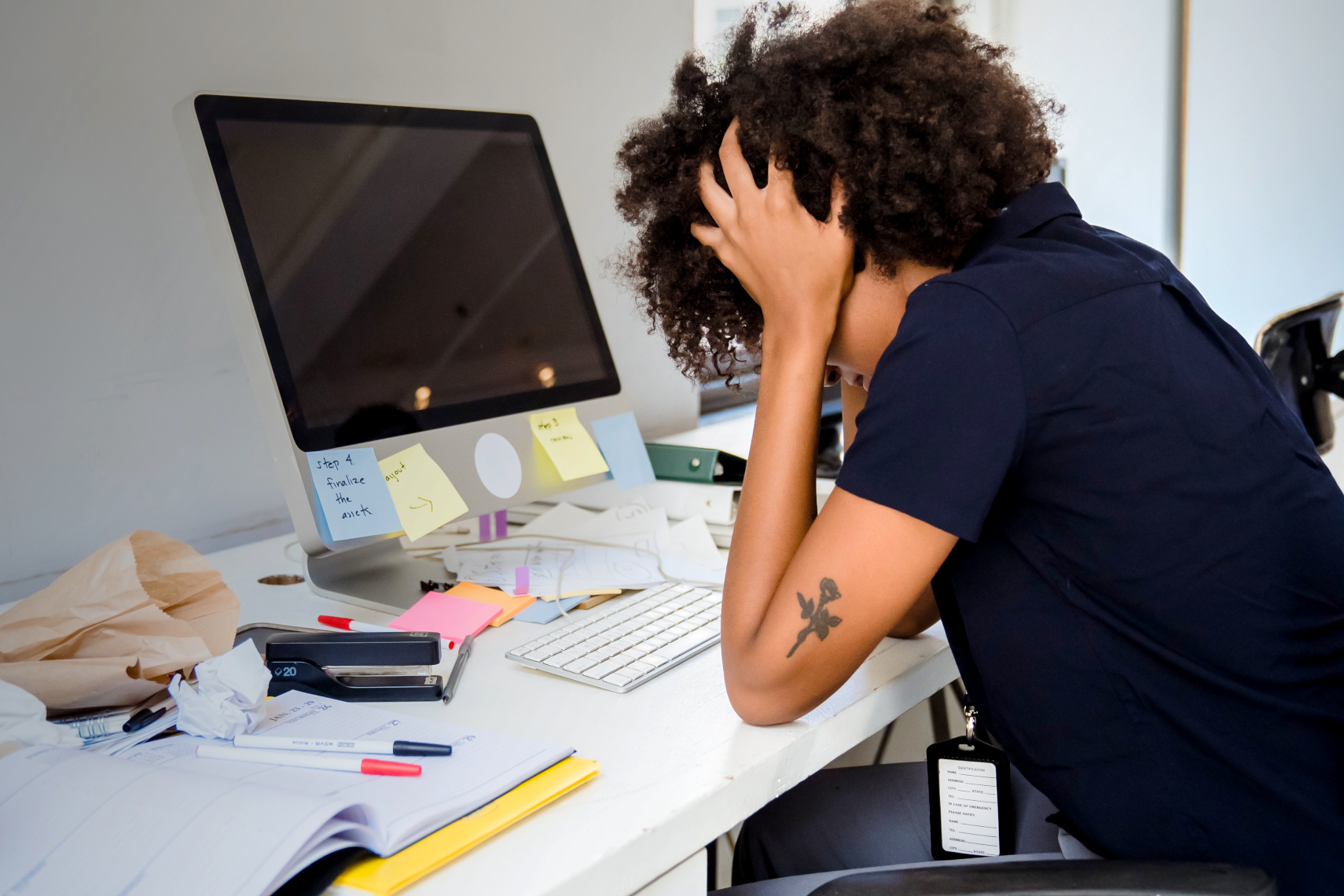 Oito em dez trabalhadores apresentam sintomas de “burnout”