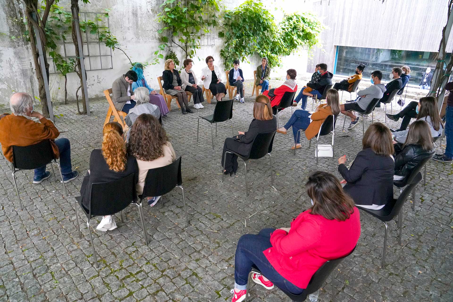 Projetos com a Comunidade (EMC)