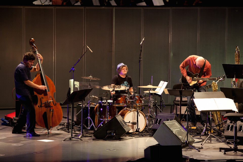 2014-12-14 Orquestra Jazz de Matosinhos + Carlos Bica &amp; Azul