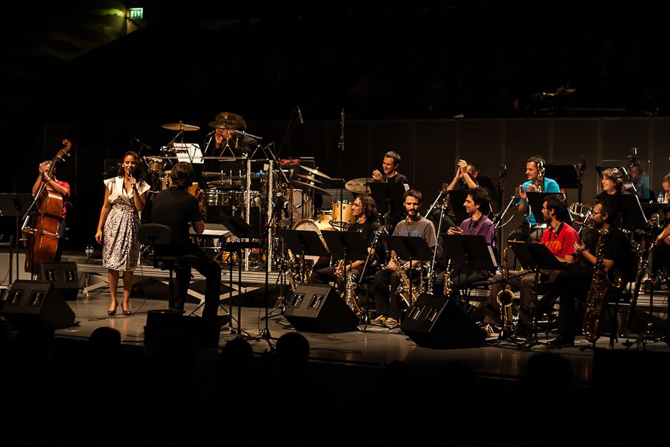 2012-10-12 Orquestra Jazz de Matosinhos &amp; Mayra Andrade