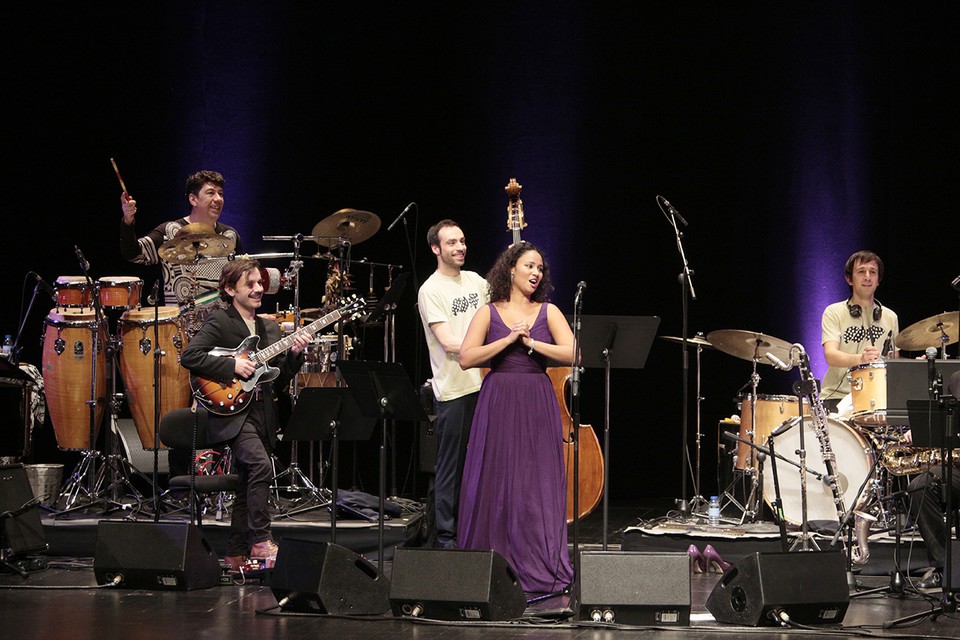 2016-02-13 Orquestra Jazz de Matosinhos &amp; Mayra Andrade