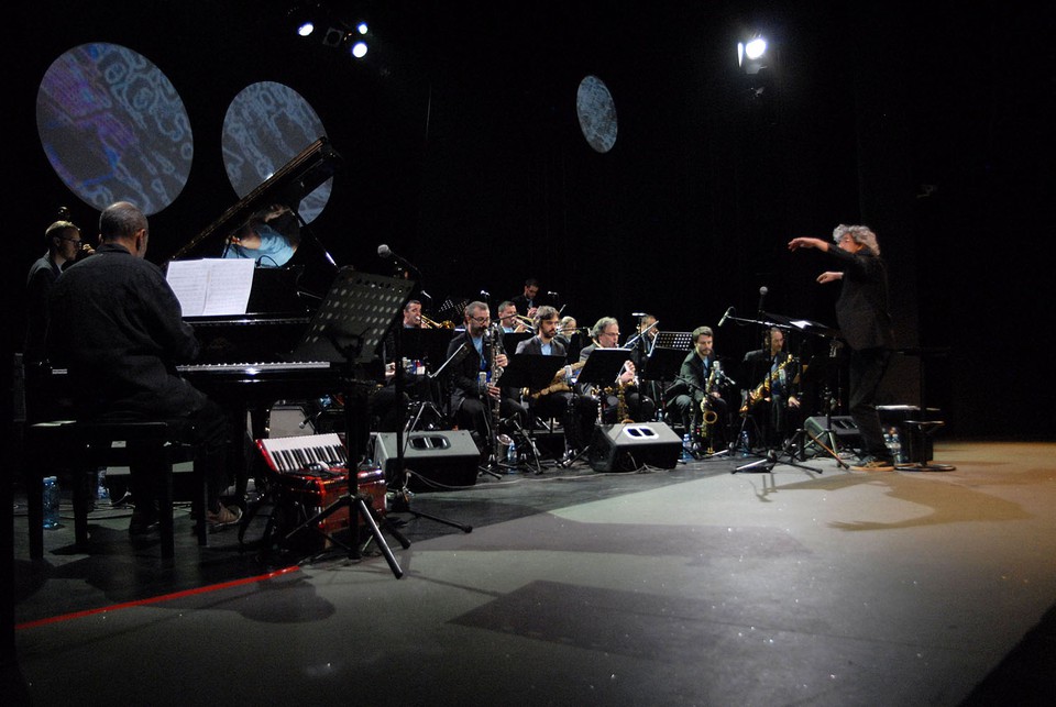 2016-10-30 Orquestra Jazz de Matosinhos &amp; João Paulo Esteves da Silva