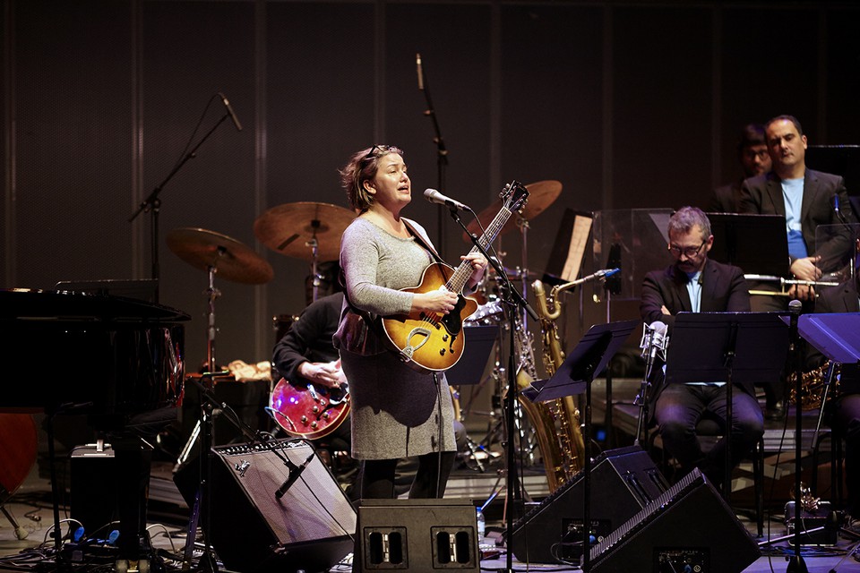2017-11-30 Orquestra Jazz de Matosinhos &amp; Rebecca Martin