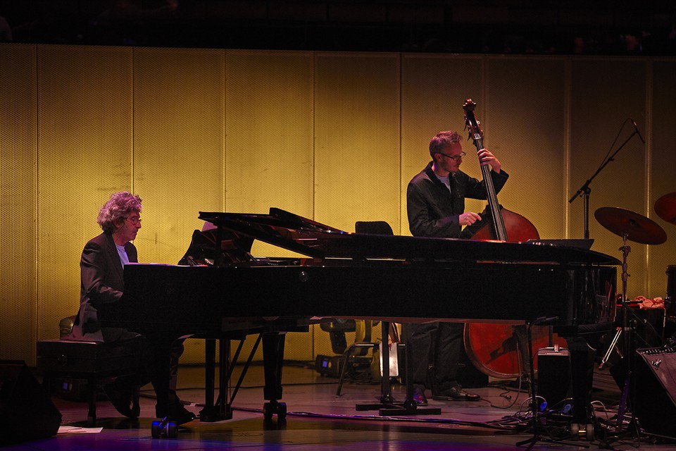 2017-11-30 Orquestra Jazz de Matosinhos &amp; Rebecca Martin