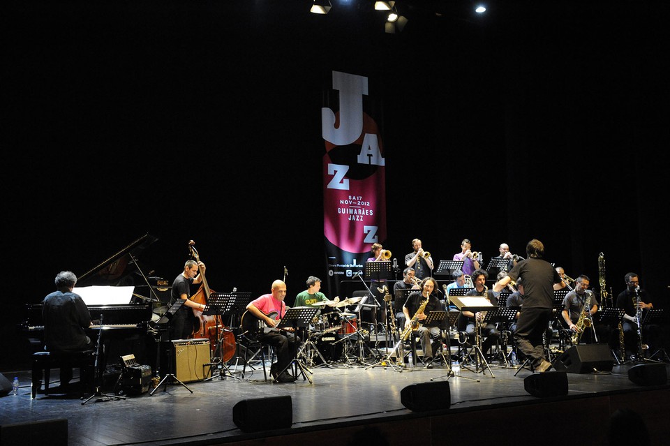 2012-11-15 Orquestra Jazz de Matosinhos &amp; João Paulo Esteves da Silva