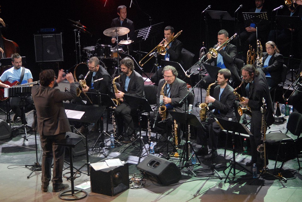 2016-10-30 Orquestra Jazz de Matosinhos &amp; João Paulo Esteves da Silva