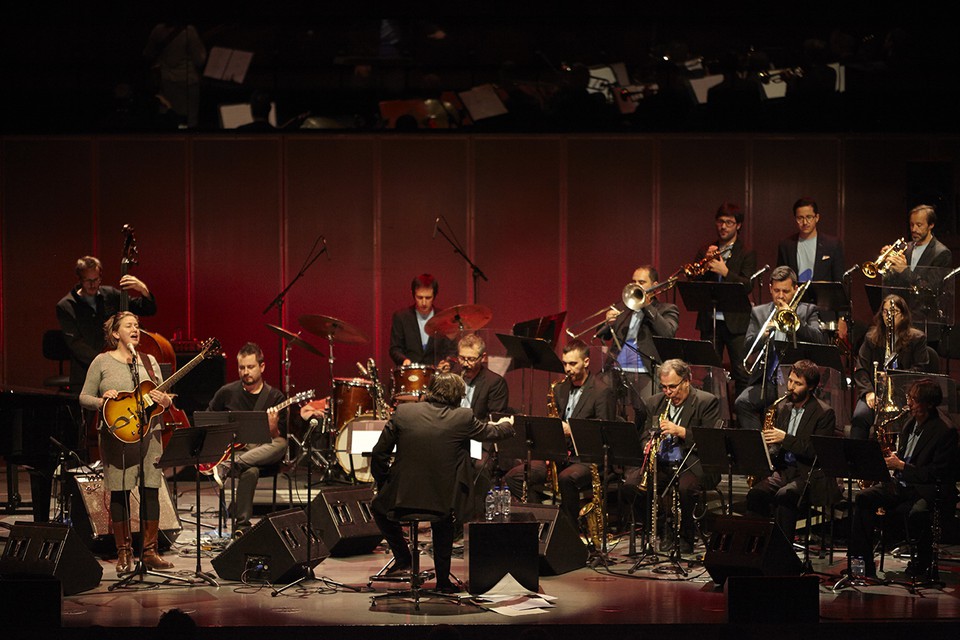2017-11-30 Orquestra Jazz de Matosinhos &amp; Rebecca Martin