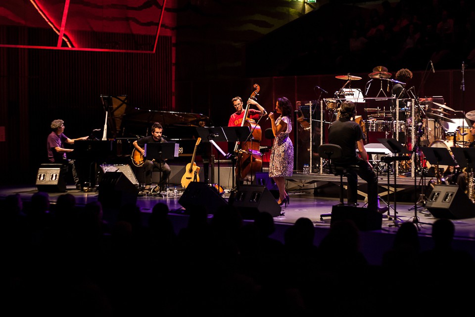 2012-10-12 Orquestra Jazz de Matosinhos &amp; Mayra Andrade