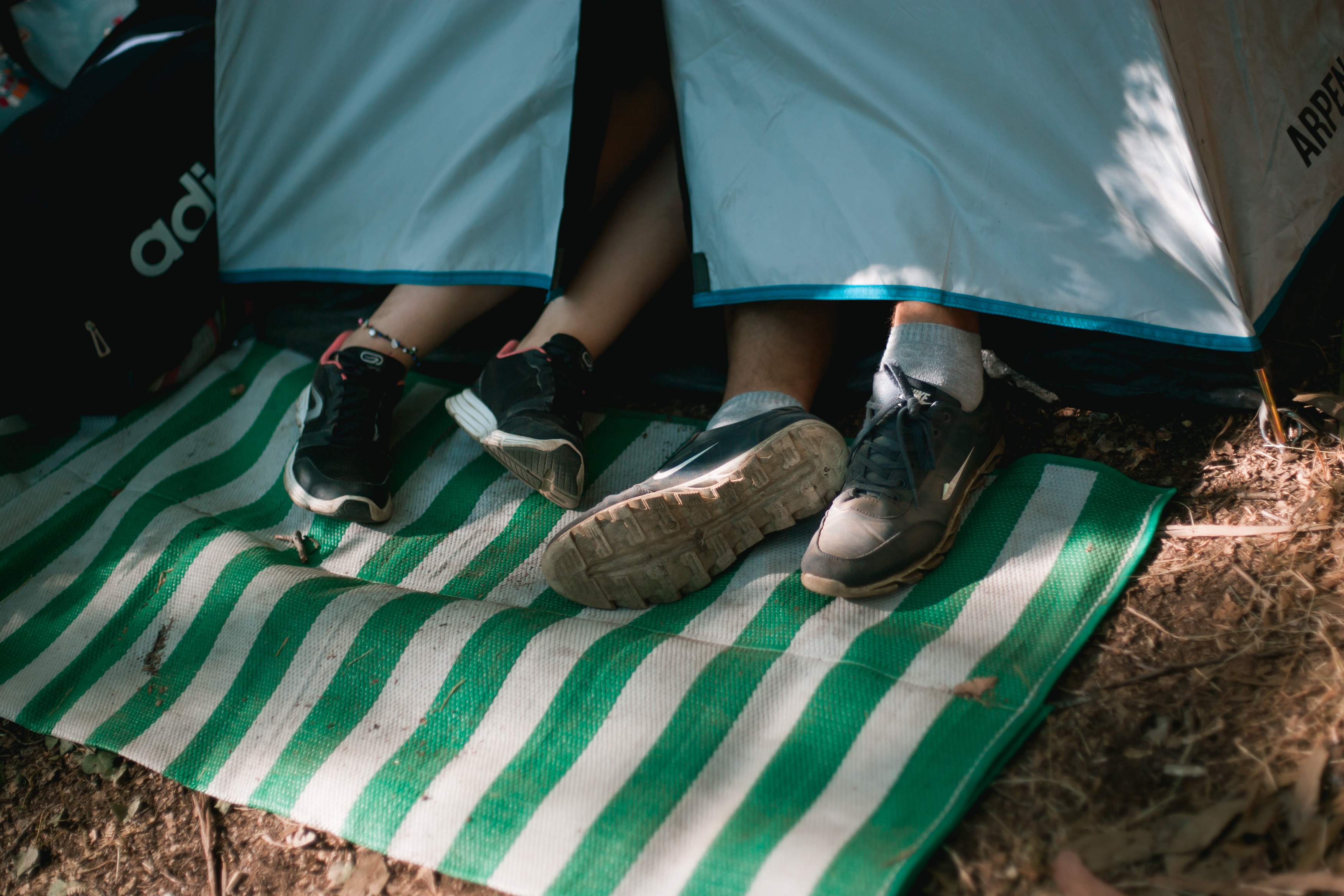 What are the rituals behind a music festival?