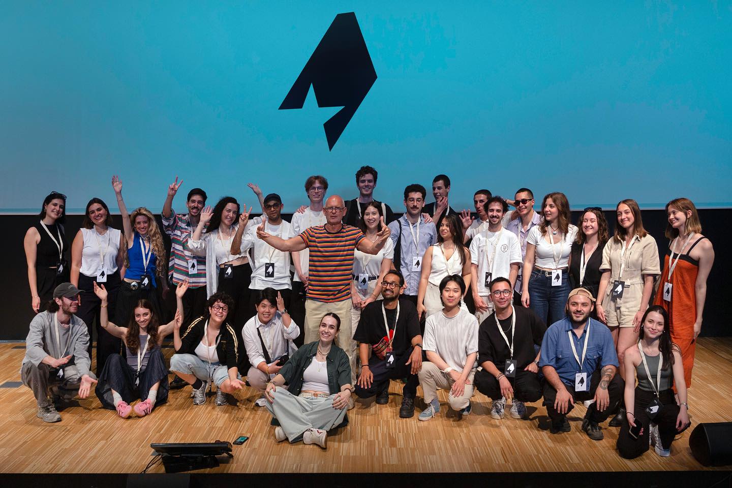 Noticia - 2024 O jovem criativo João Parreira participou no ADCE High ...