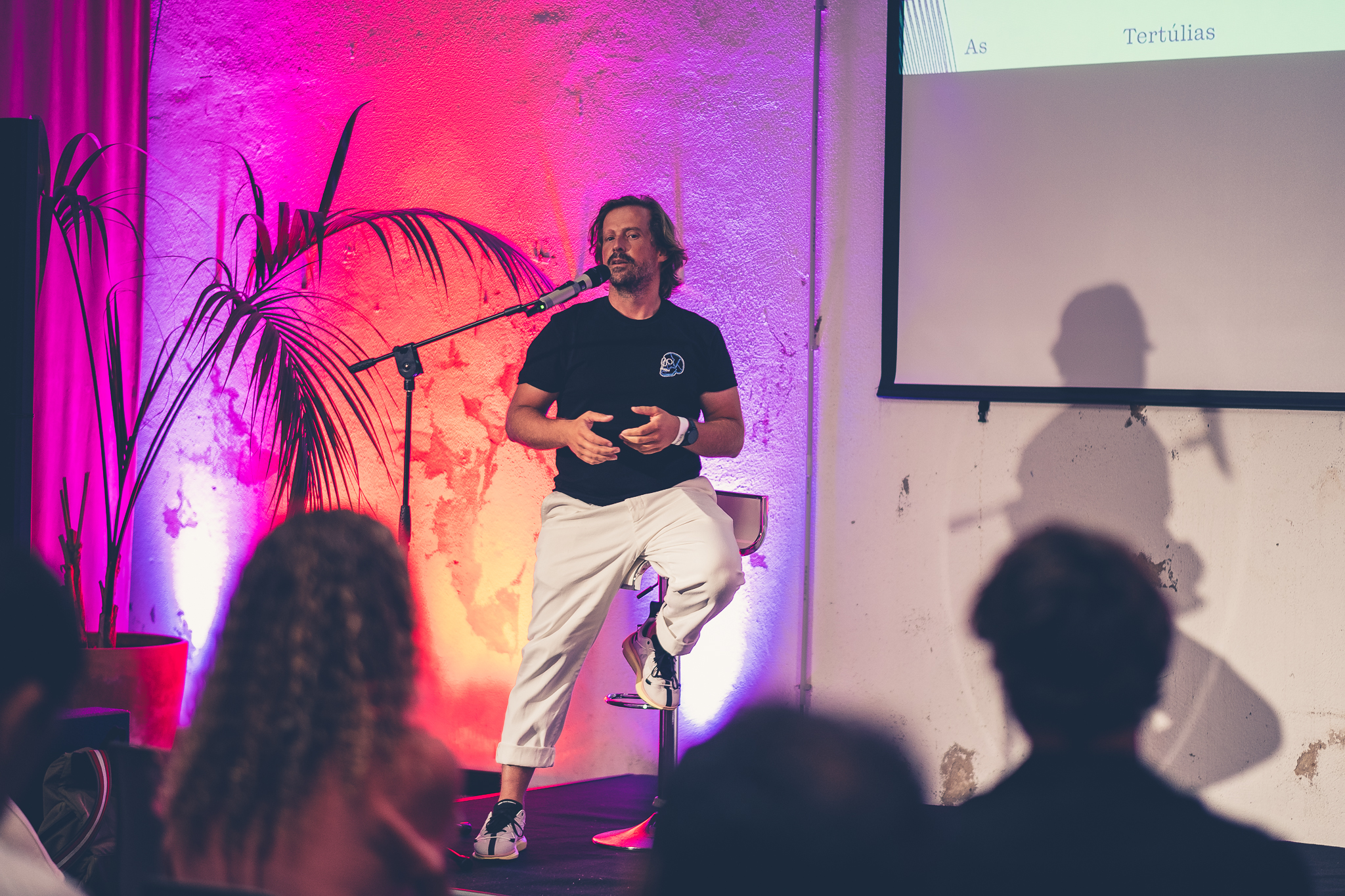2021 &quot;Como internacionalizar o nosso trabalho?” Primeira tertúlia do Festival do CCP já tem resumo online