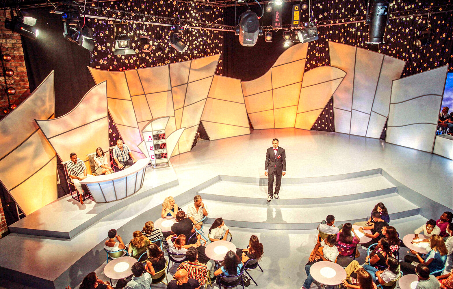 cenario_cima_mentiras_e_video