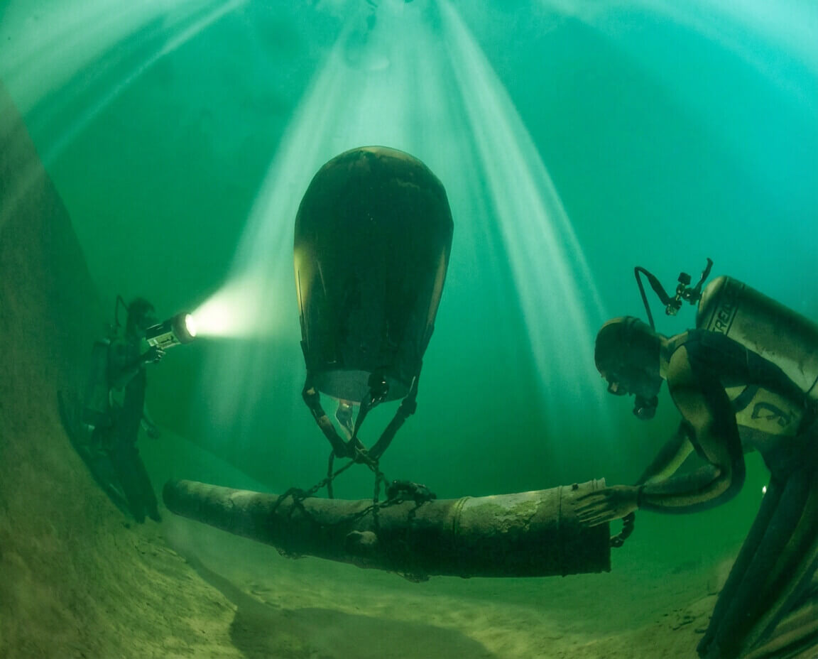 mergulhadores_aquarama