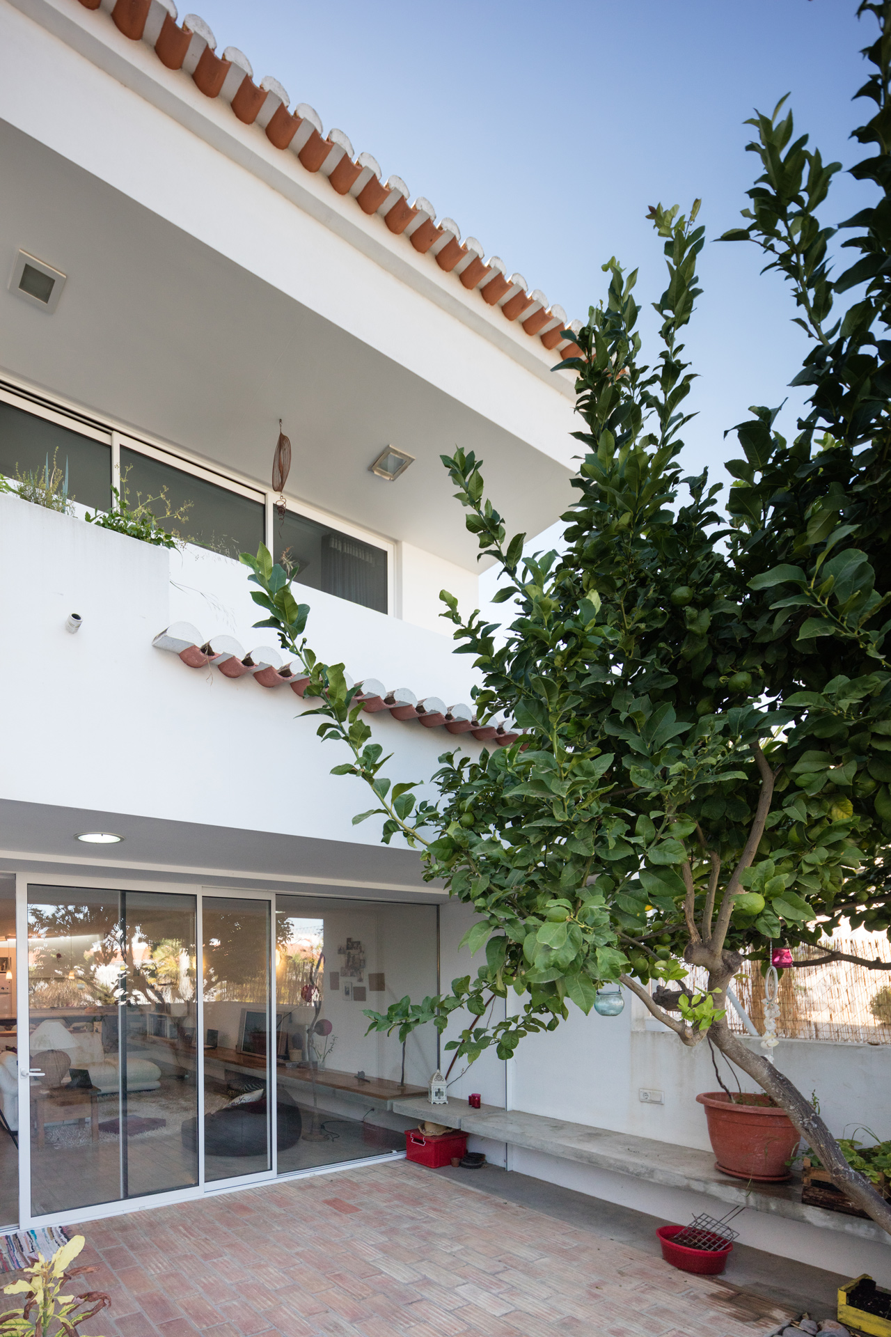 07-WORK — 0904 AMEIJEIRA HOUSE