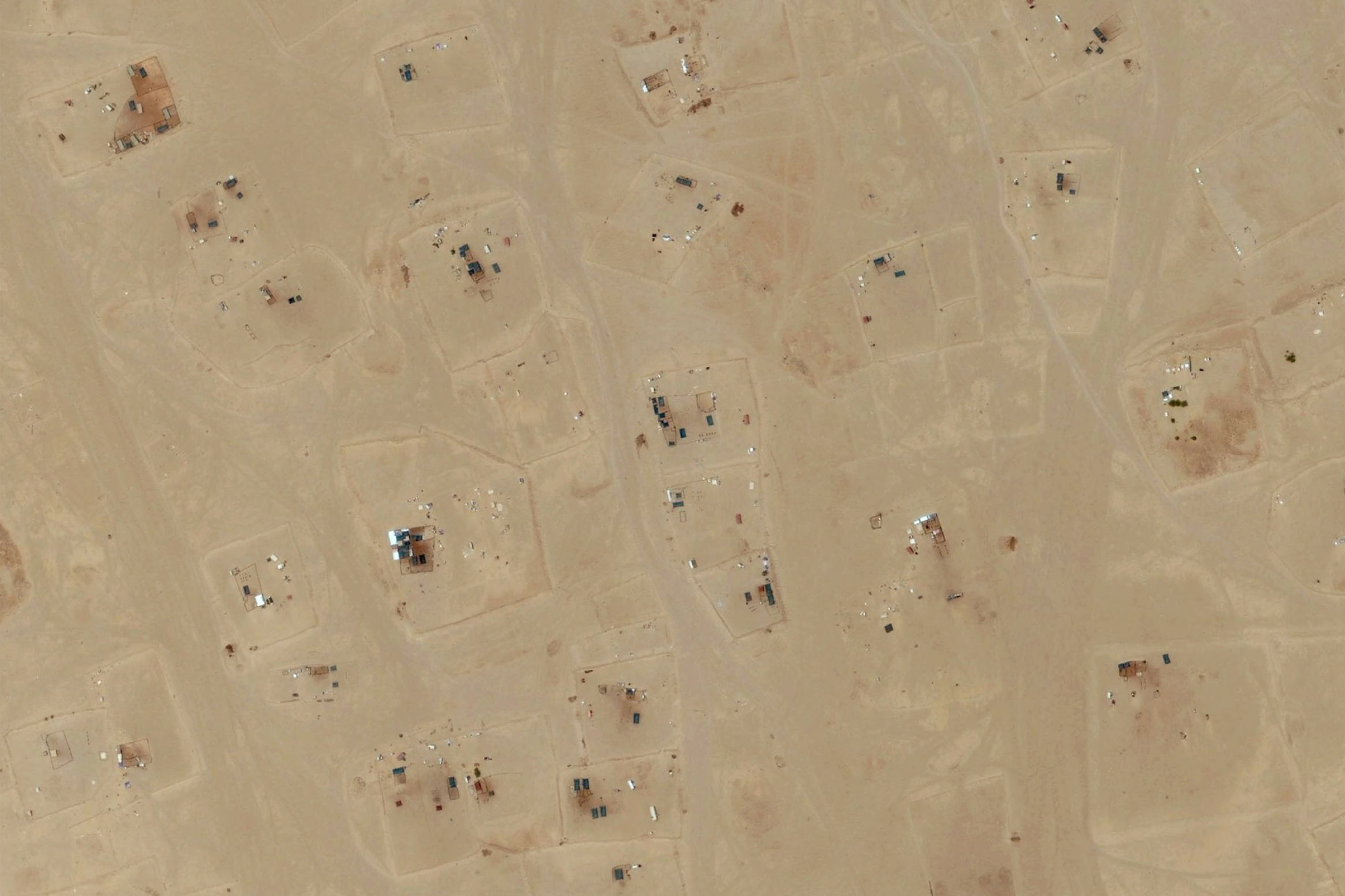 JOURNAL_2018 EPHEMERAL TRANSFIGURATIONS BIENNALE