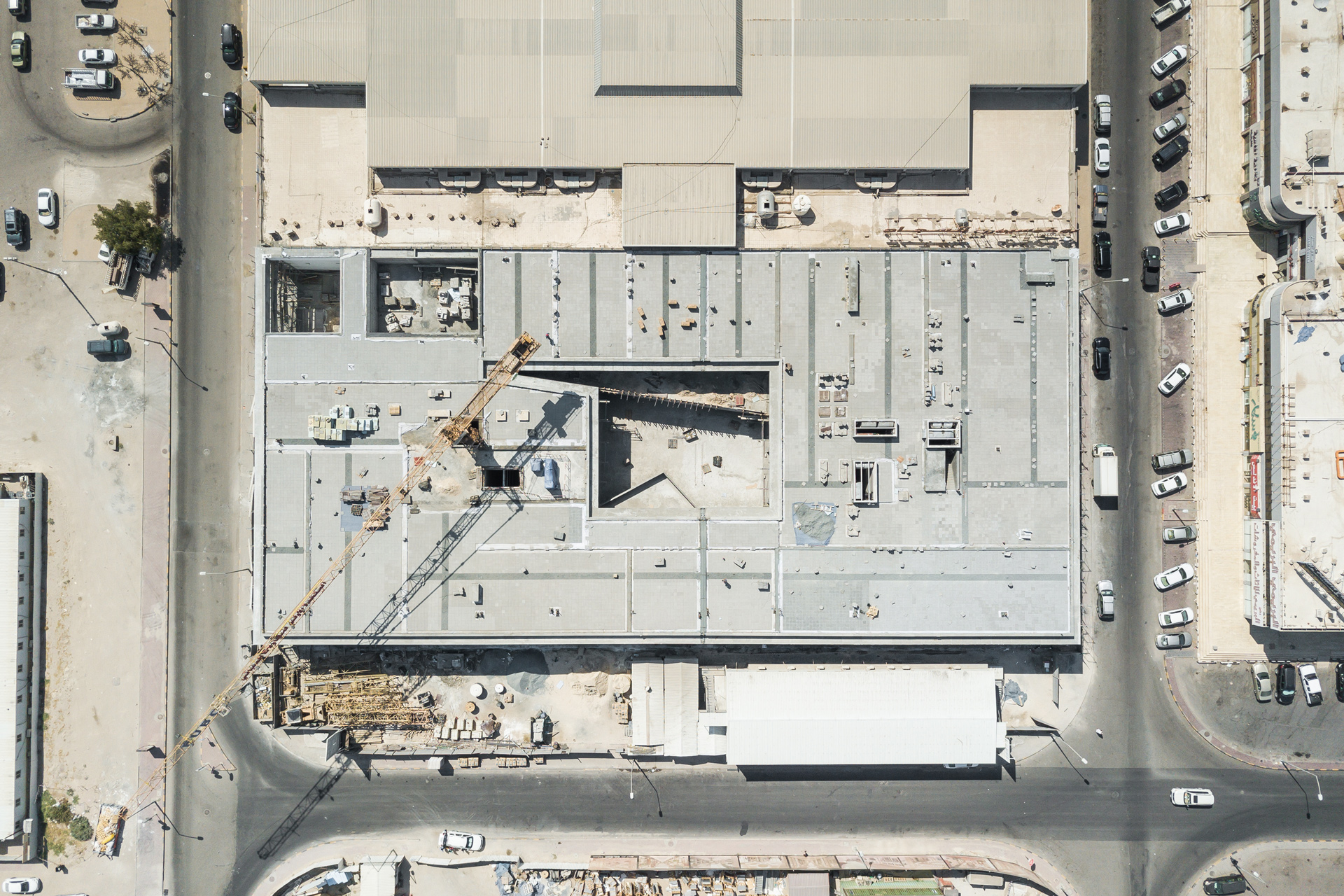 52-WORK — 1318 DHAJEEJ DESIGN CENTRE