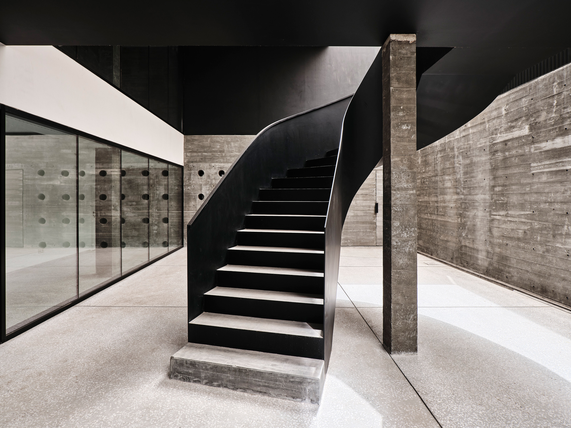 62-WORK — 1126 FISH BOWL