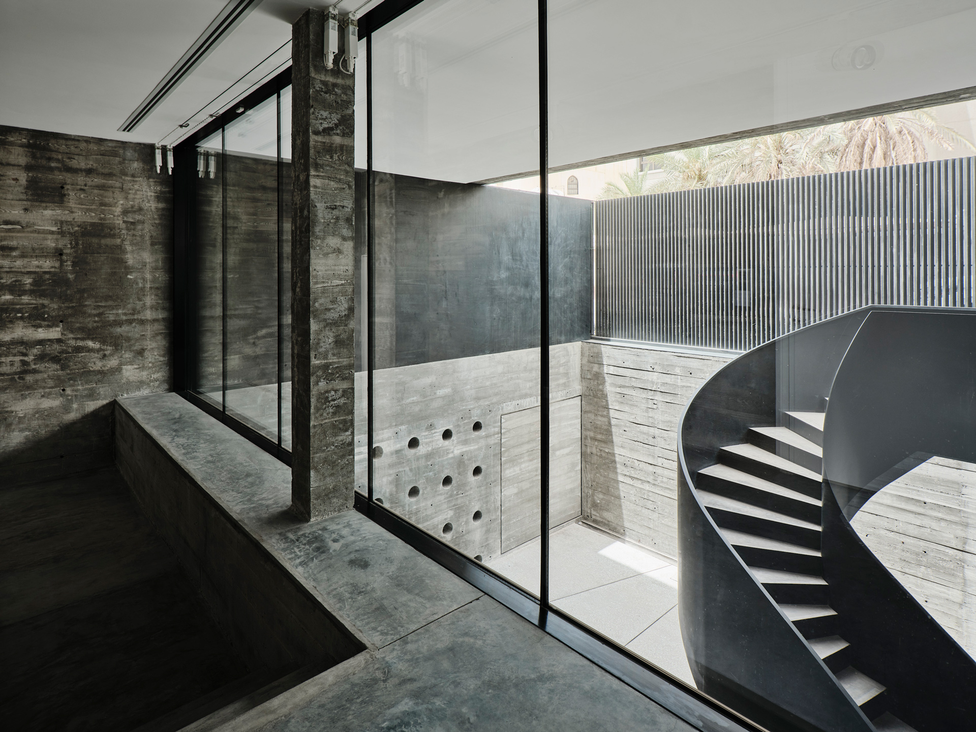 62-WORK — 1126 FISH BOWL