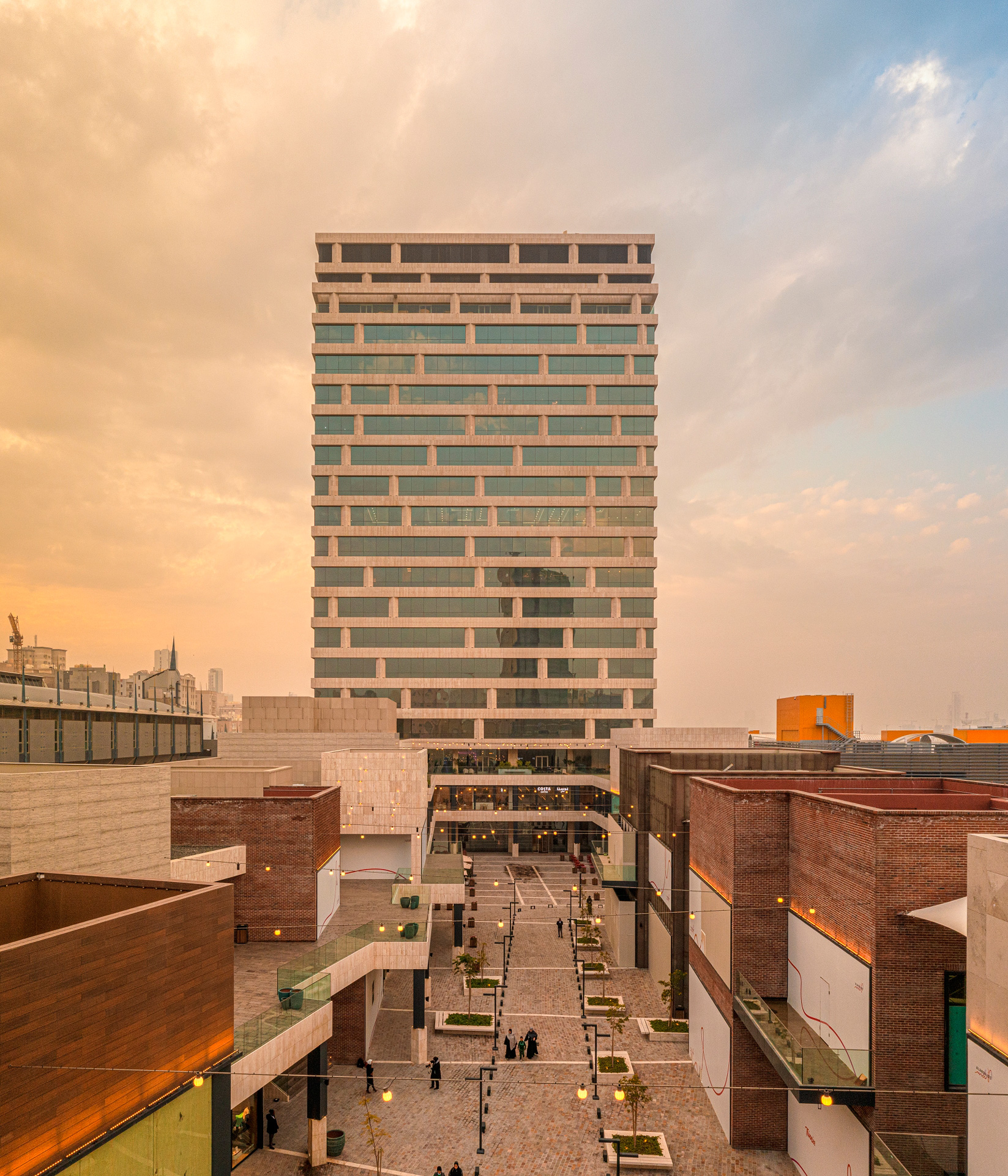 56-WORK — 1640 AL ANDALUS