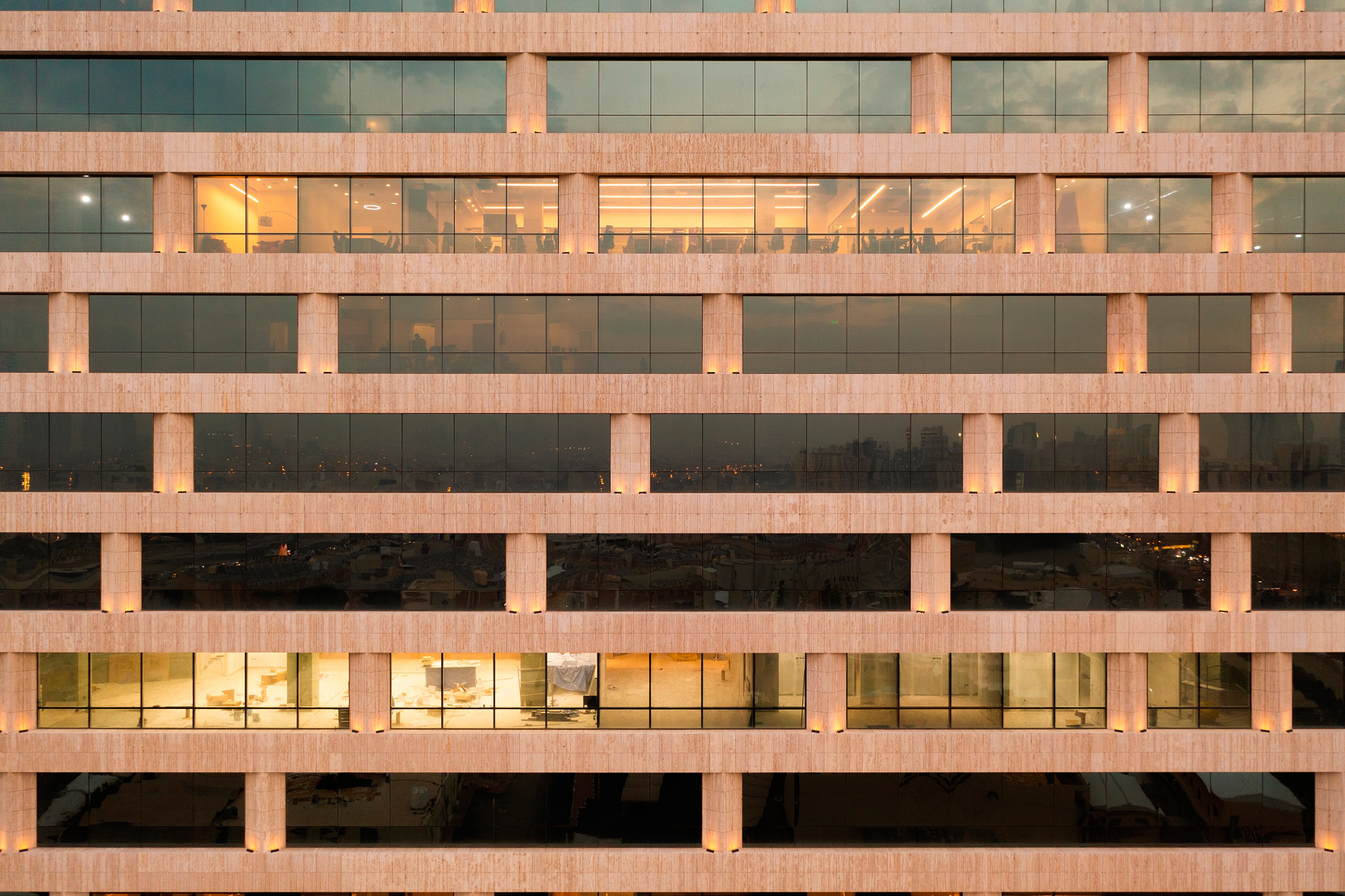 56-WORK — 1640 AL ANDALUS