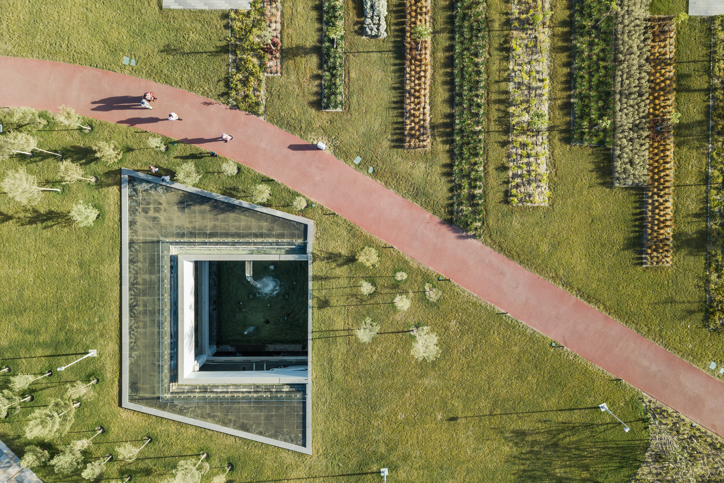 26-WORK — 1502 AL SHAHEED PARK II