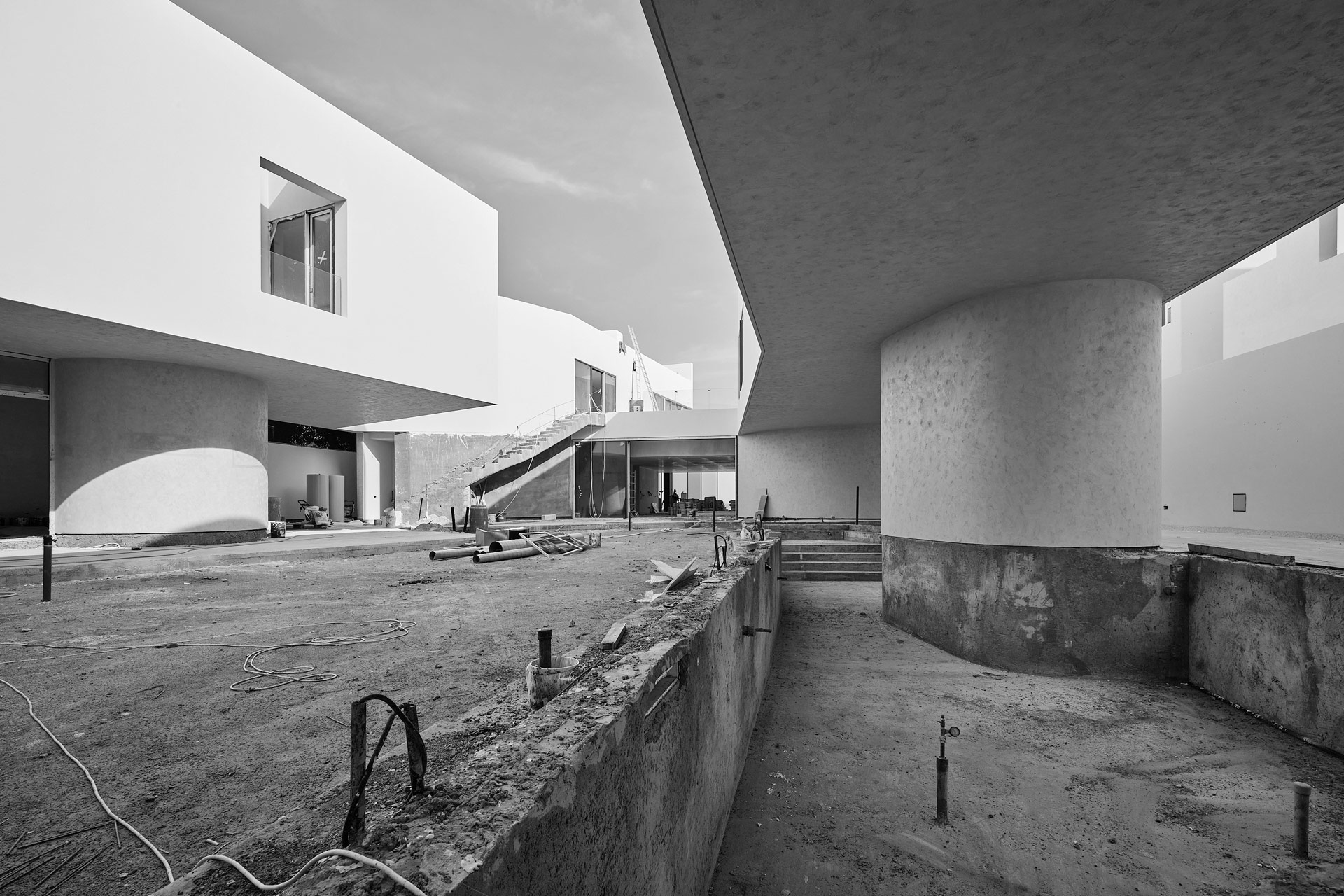 30-WORK — 1708 SUSPENDED CHALET