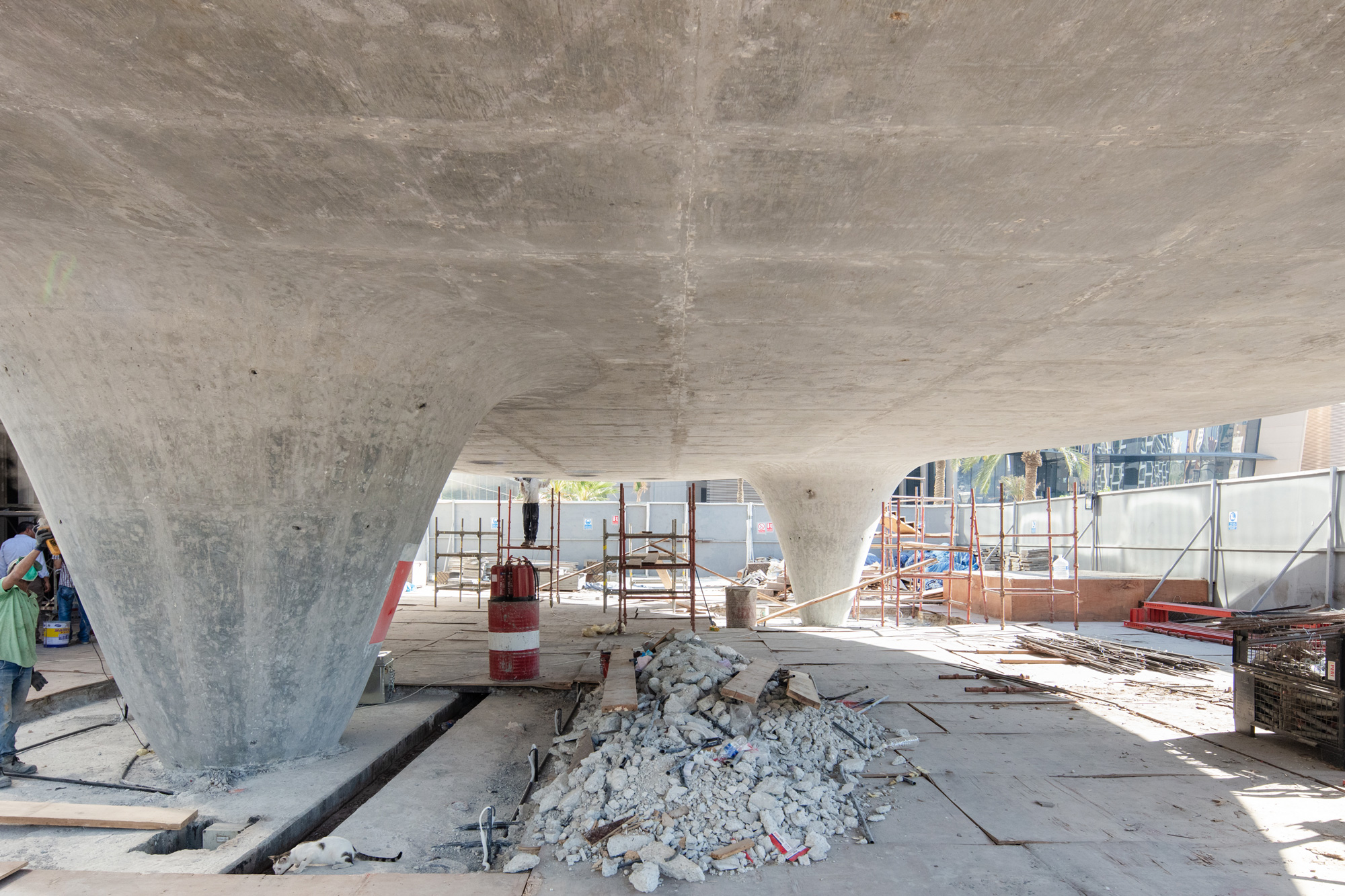 42-WORK — 1612 THE RED DOT