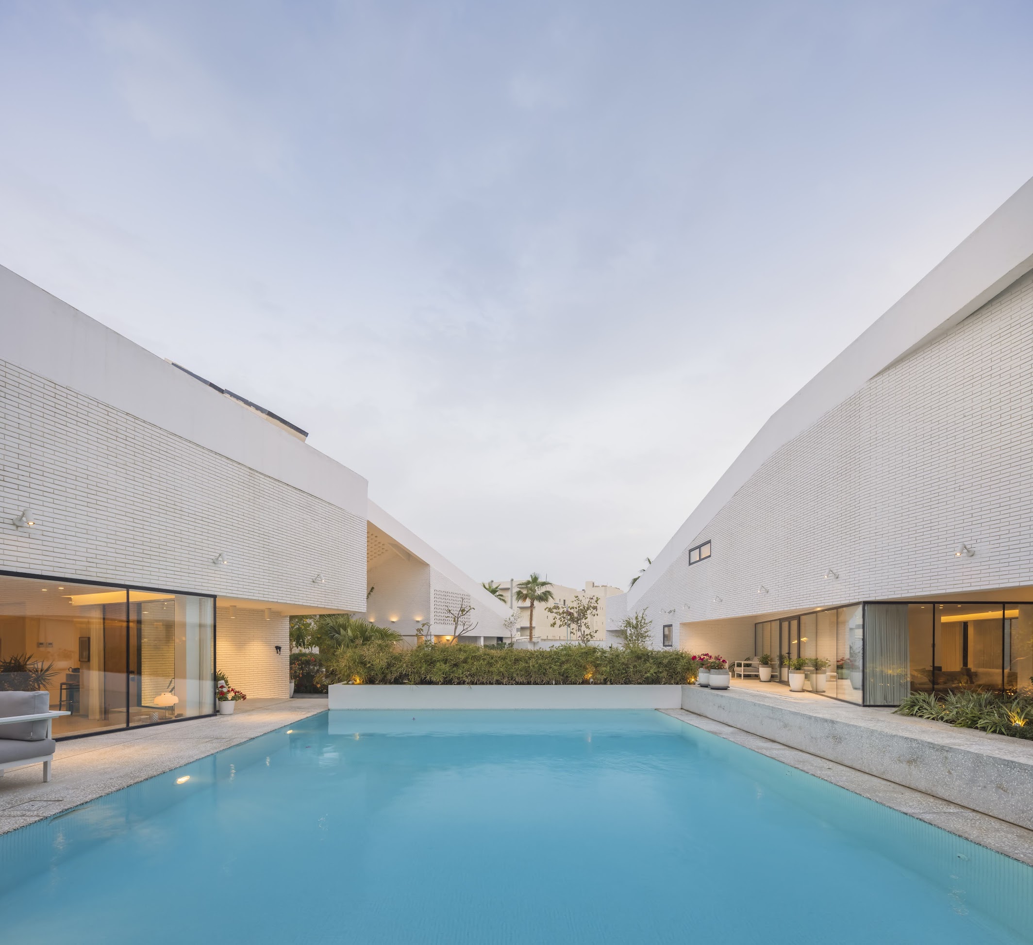 54-WORK — 1209 TENT HOUSE