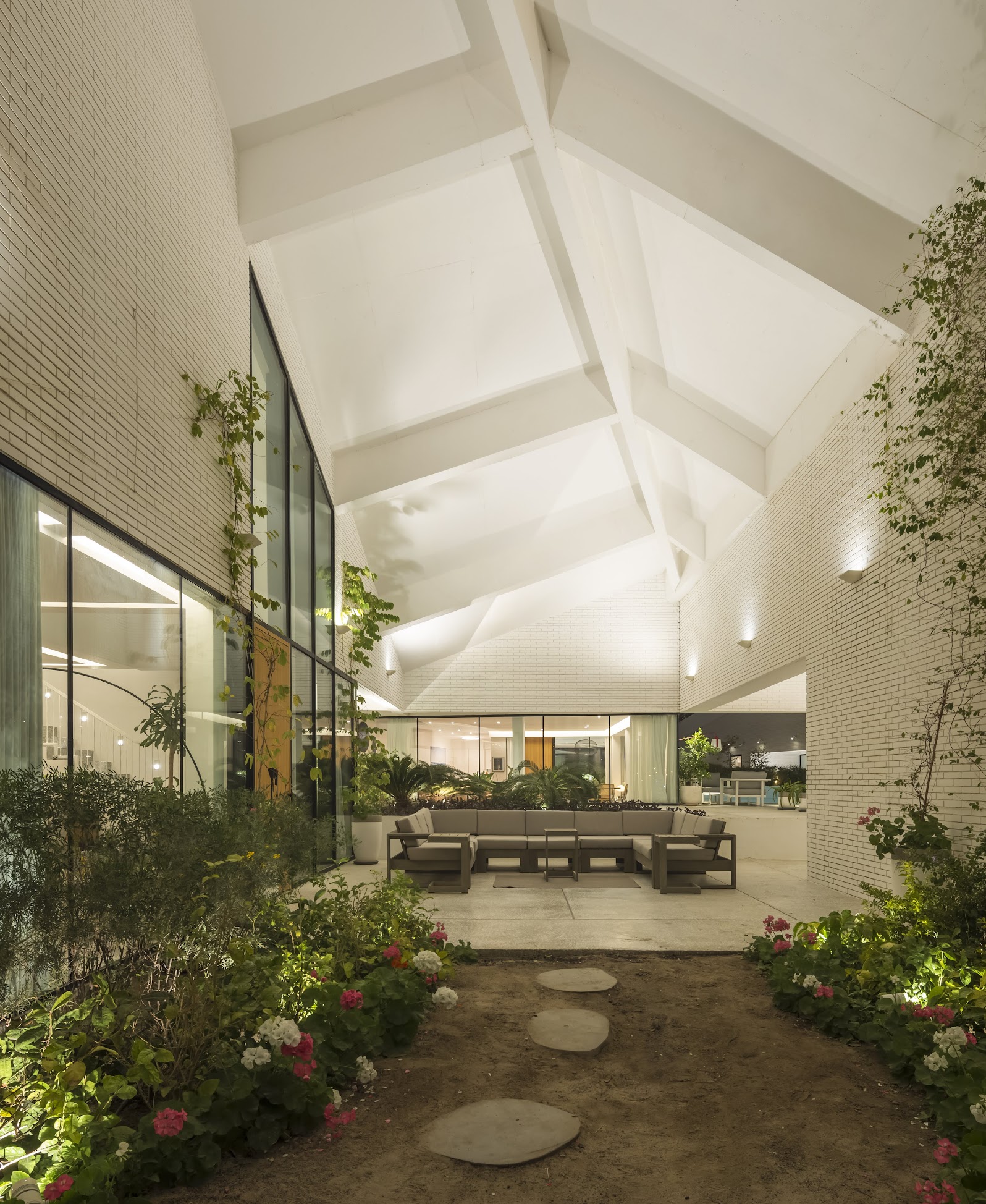 54-WORK — 1209 TENT HOUSE