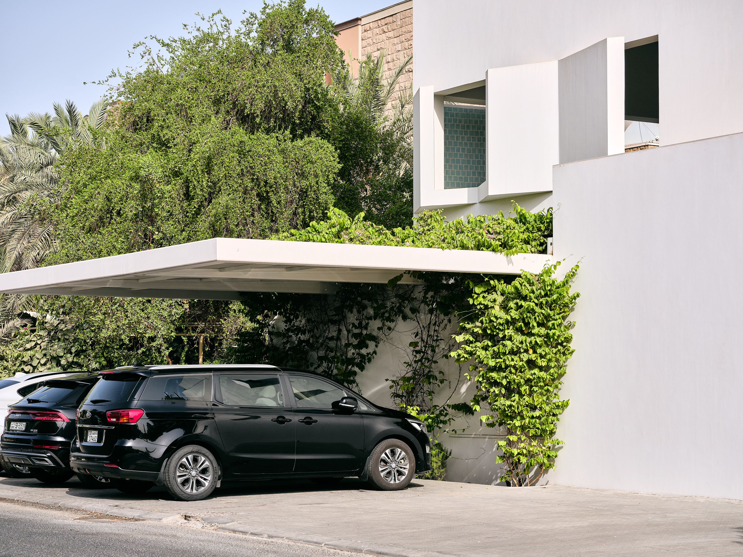 33-WORK — 1404 TWO HOUSES — TWO