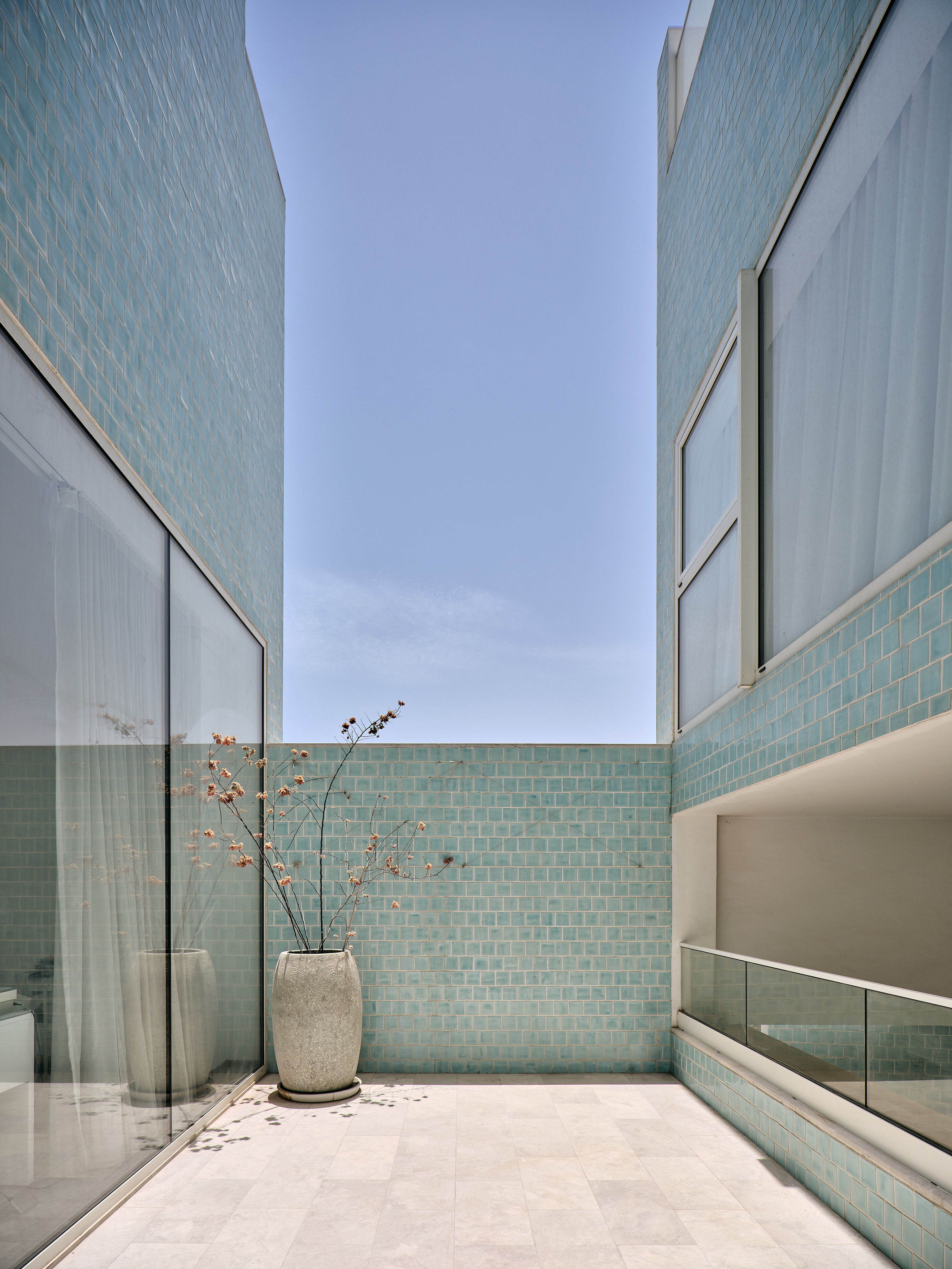 33-WORK — 1404 TWO HOUSES — TWO