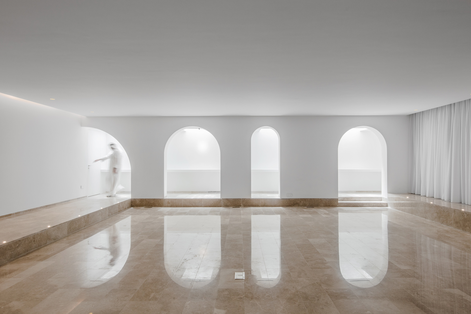 22-WORK — 1602 NUZHA APARTMENT