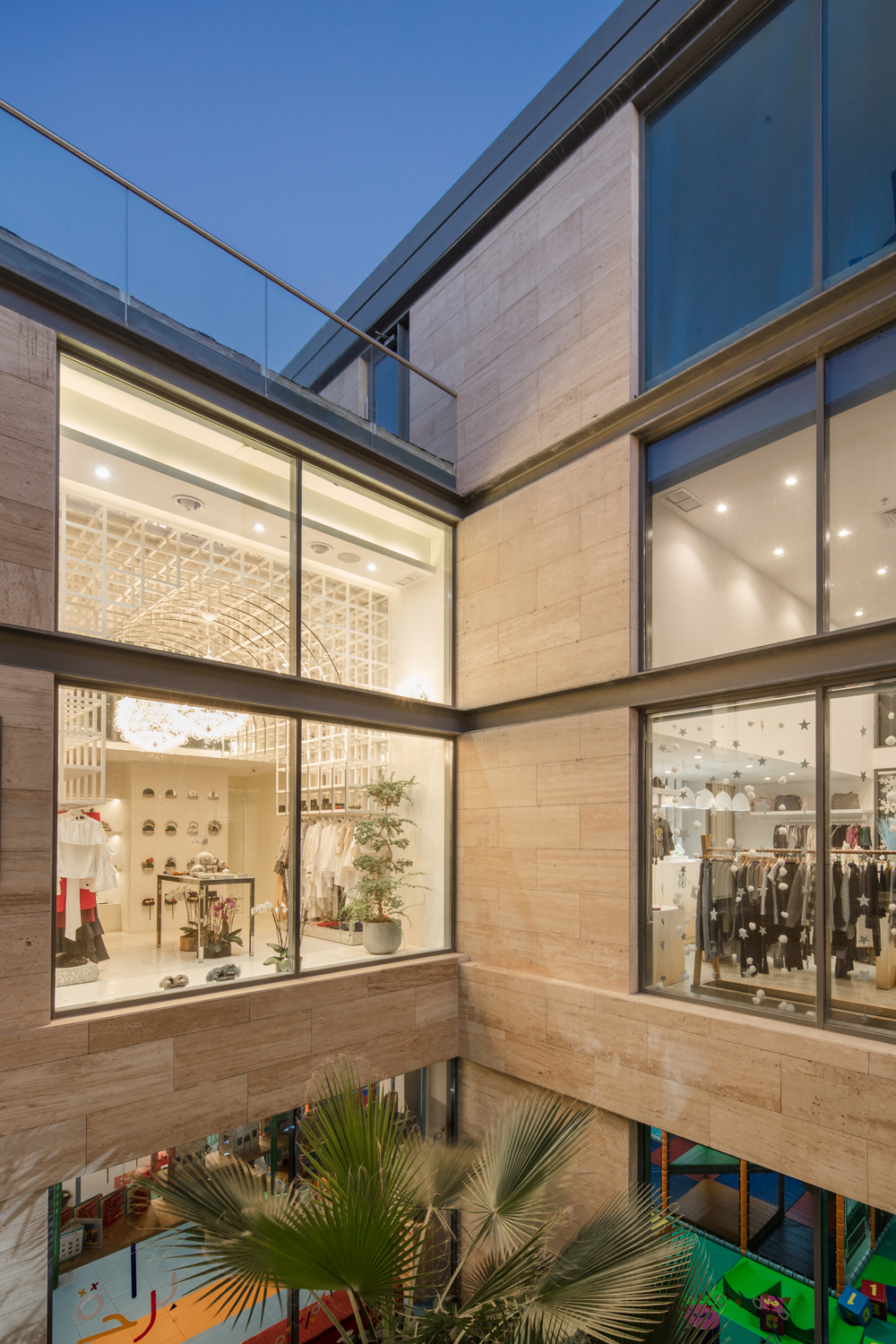 19-WORK — 1220 MAYAR