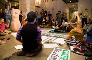 Performance artivista de ocupação do Museu Nacional de Arte Contemporânea do Chiado