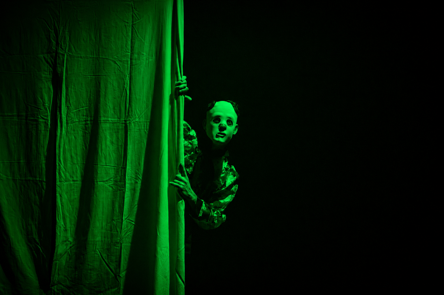 Imagem de Performance "S.O.S. Clown", de João Pataco