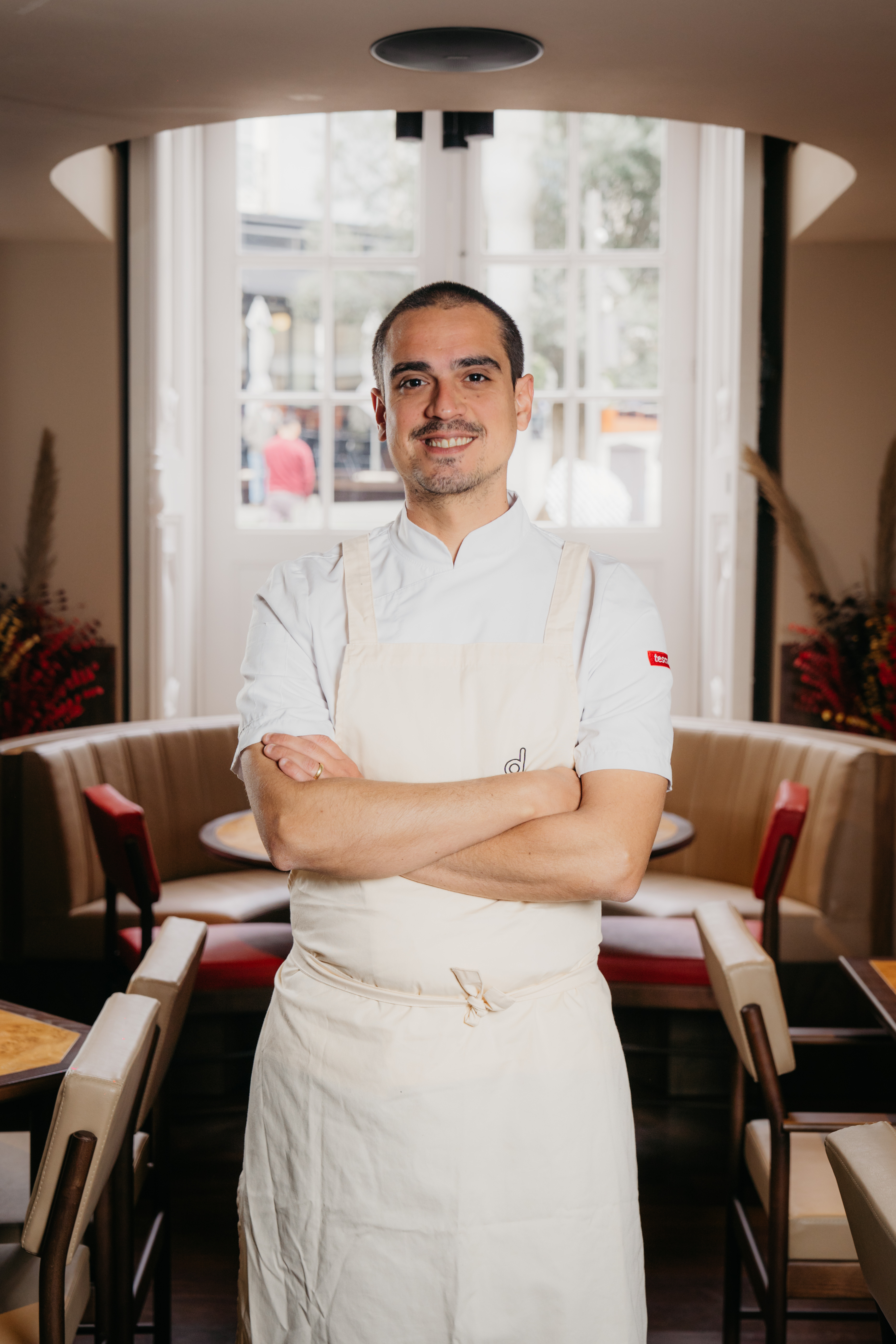 Abertos à Segunda: Sandro Teixeira