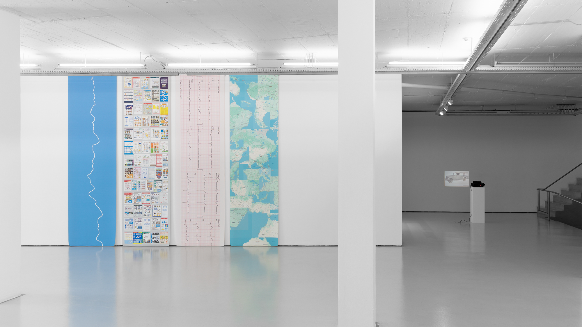 Antoni Muntadas - OUTROS LUGARES / EVERYWHERE