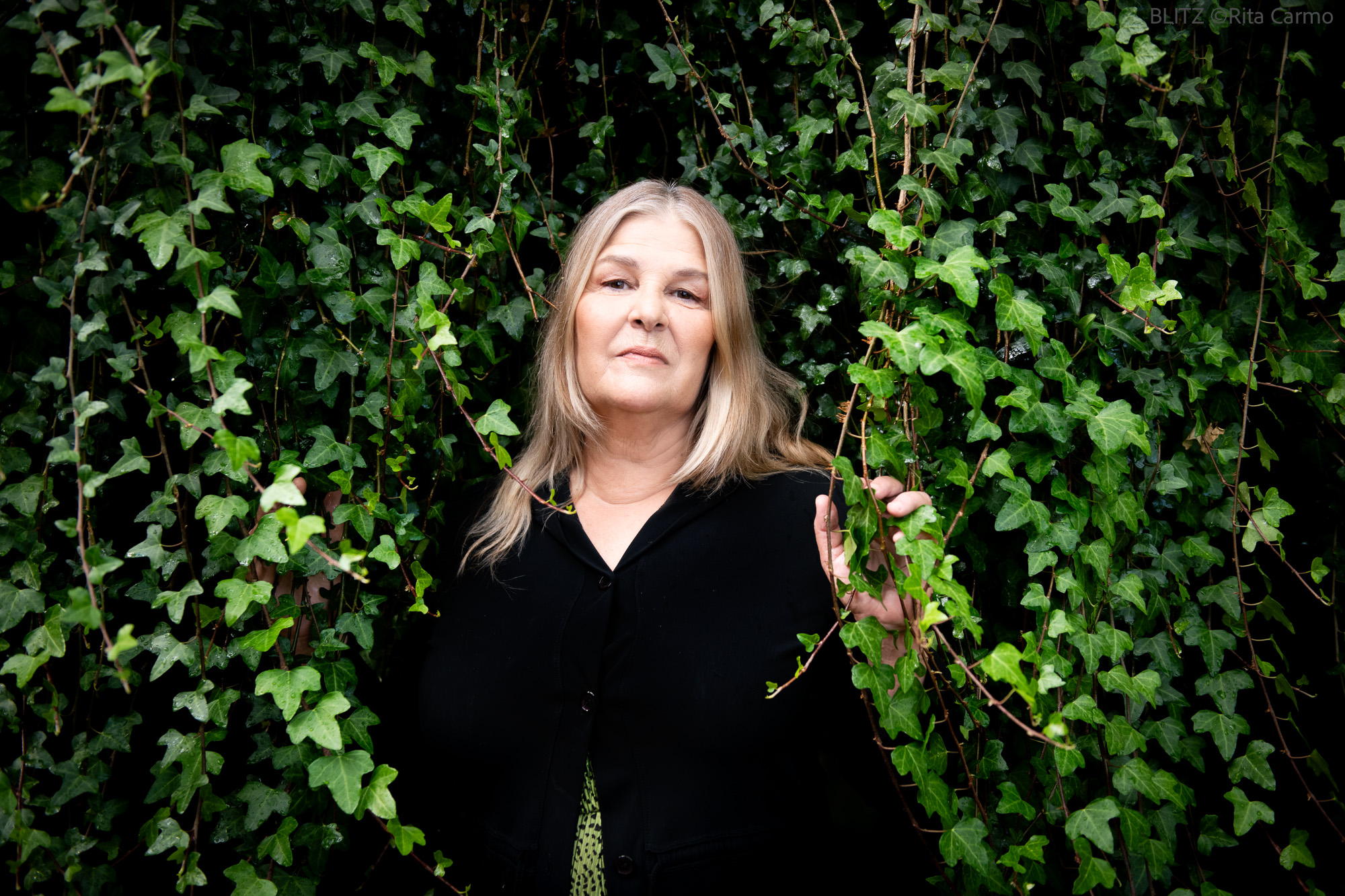 FEIRA DO LIVRO — CICLO "A MÚSICA VINHA DUMA MANSIDÃO DE CONSCIÊNCIA" — LENA D'ÁGUA CONVIDA BENJAMIM