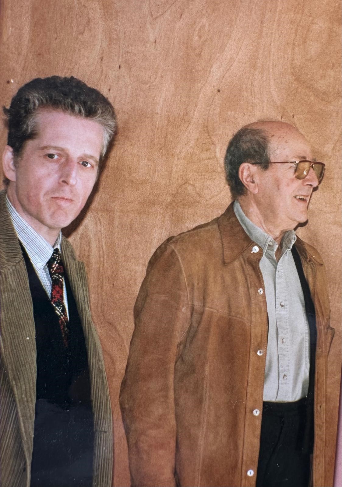 «21 PERSONALIDADES DOS SÉCULOS XX E XXI ESCOLHEM AS 21 PERSONALIDADES DO MILÉNIO» — MANOEL DE OLIVEIRA — O BURGUÊS REVOLUCIONÁRIO