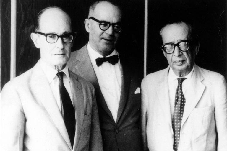 CURSO BREVE #44 — QUATRO LIÇÕES DE LITERATURA BRASILEIRA