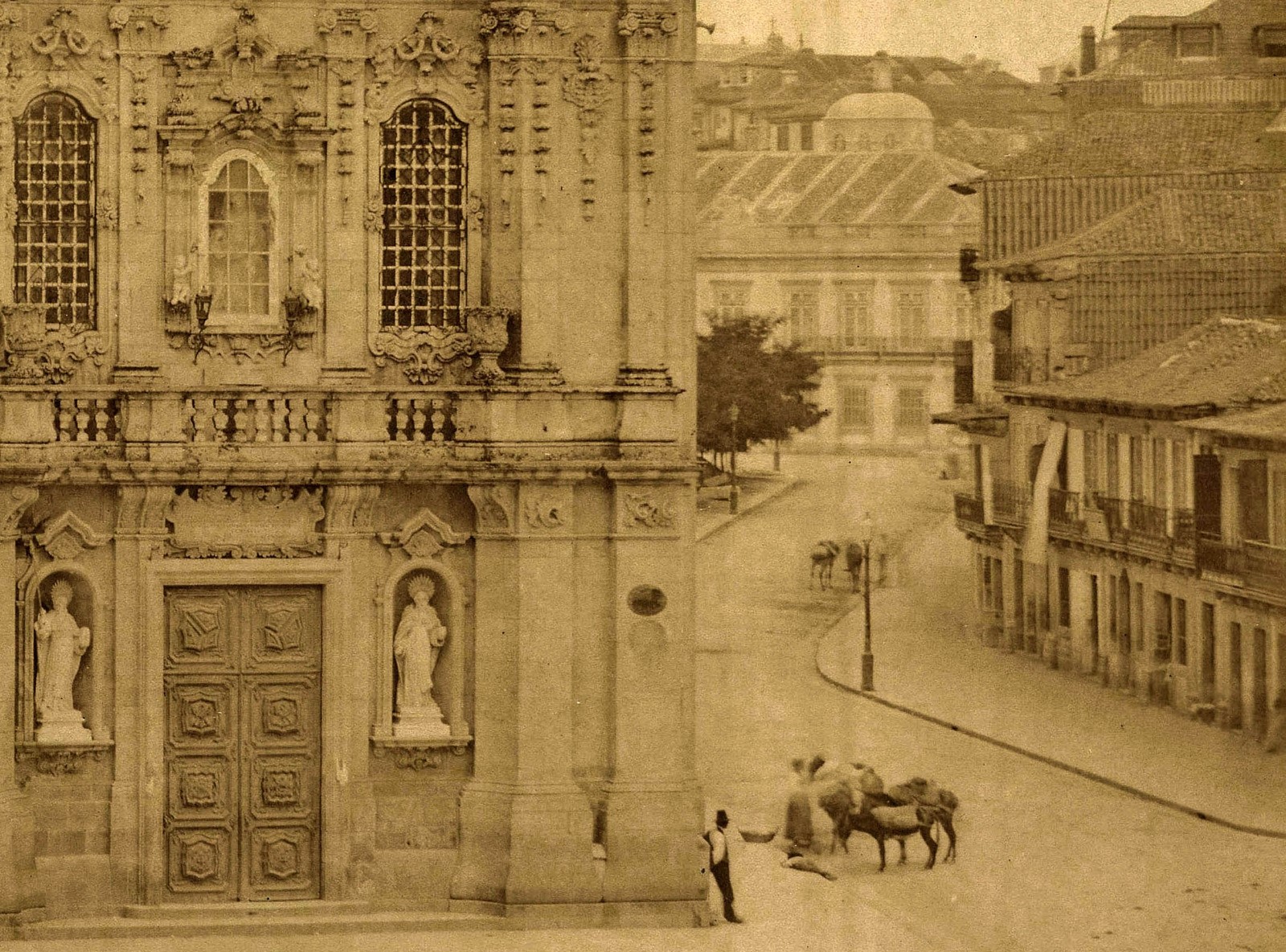 CAMINHOS DO ROMÂNTICO — ASEGUINDO OS PASSOS DA MISTERIOSA PRINCESA AUGUSTA DE MONTLÉART, MEIA-IRMÃ DE CARLOS ALBERTO