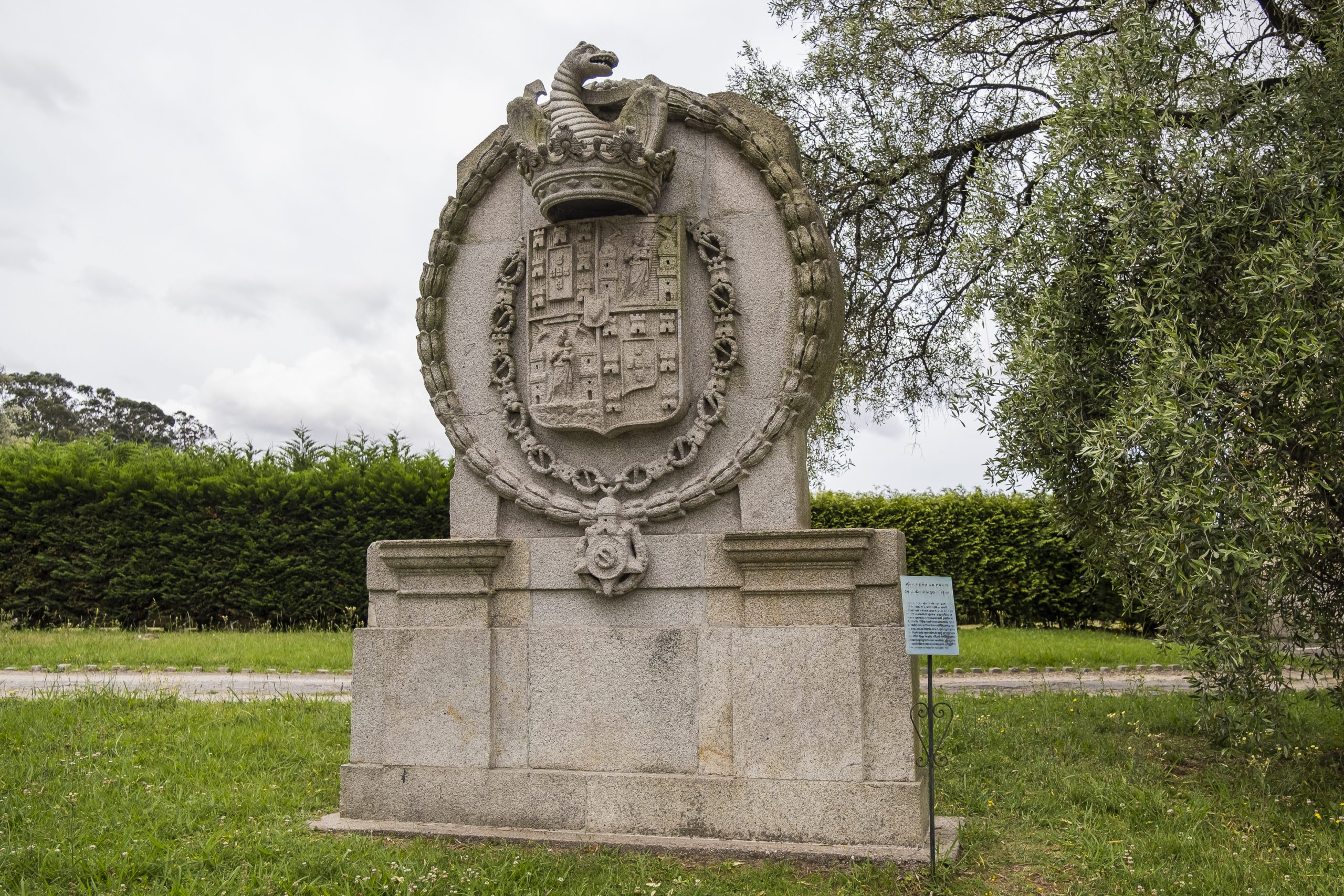 UMA PALAVRA E SEUS DISCURSOS — «DRAGÃO»