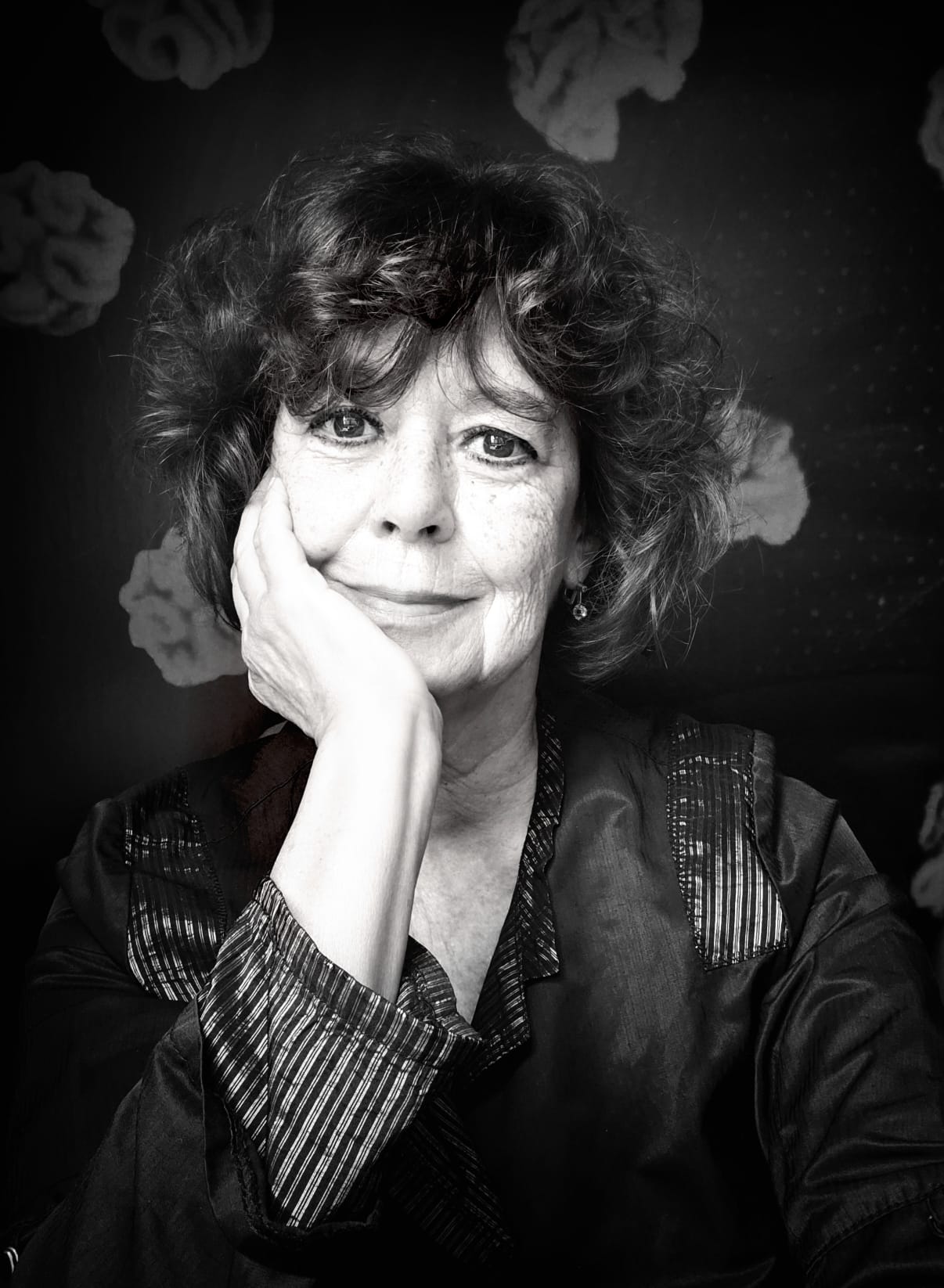 DIA MUNDIAL DA POESIA — OFICINA DE POESIA VISUAL — PENSANDO A IMAGEM, OLHANDO O TEXTO