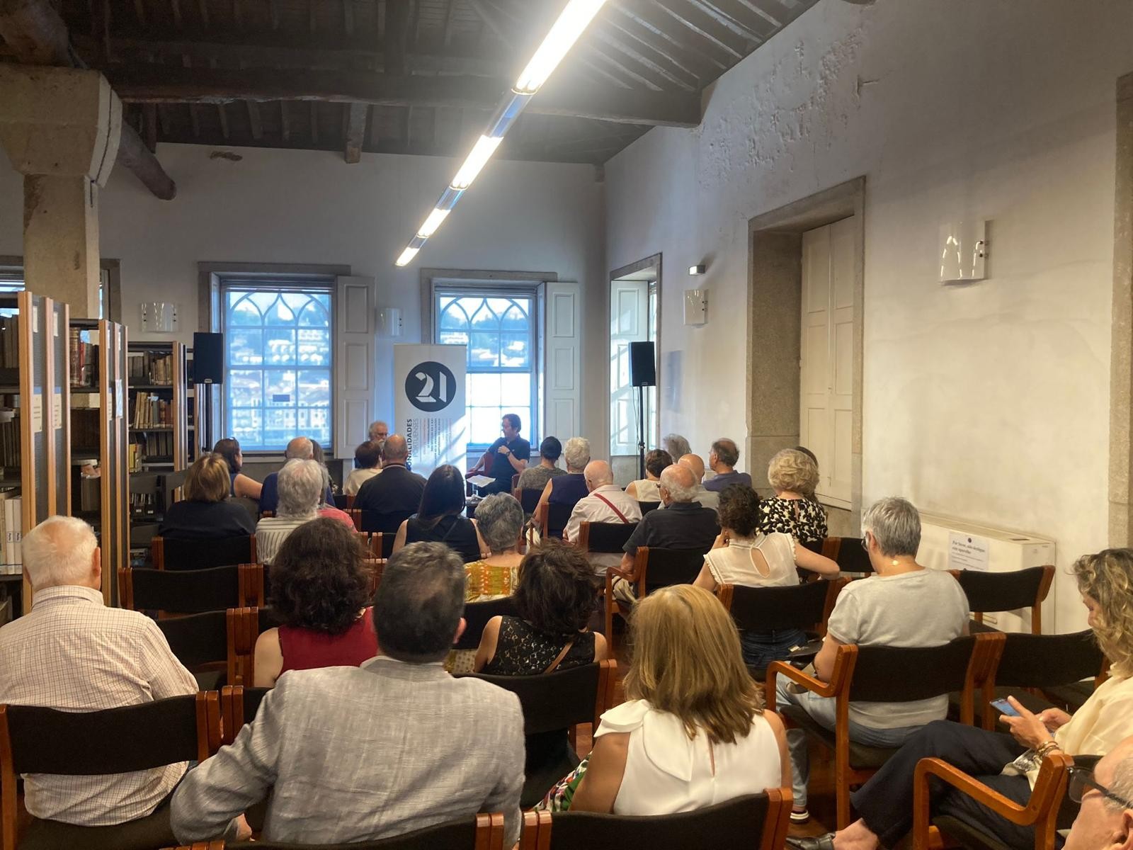 «21 PERSONALIDADES DOS SÉCULOS XX E XXI ESCOLHEM AS 21 PERSONALIDADES DO MILÉNIO» — AGOSTINHO DA SILVA, UM PENSADOR DO NOSSO TEMPO